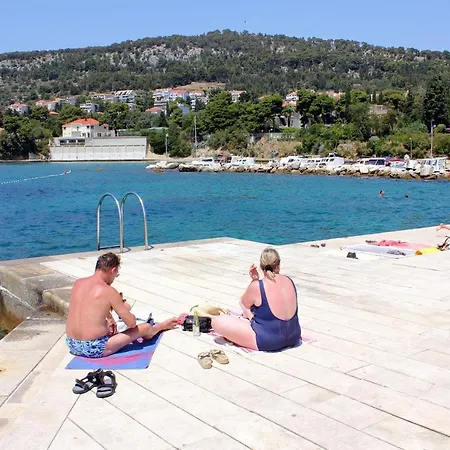 Apartment With A Parking Space - 17982 Split