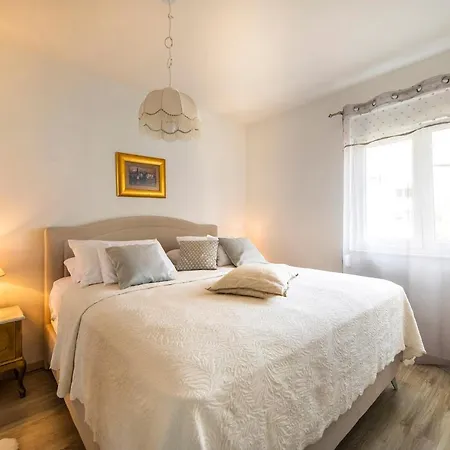 Apartment With A Parking Space - 17982